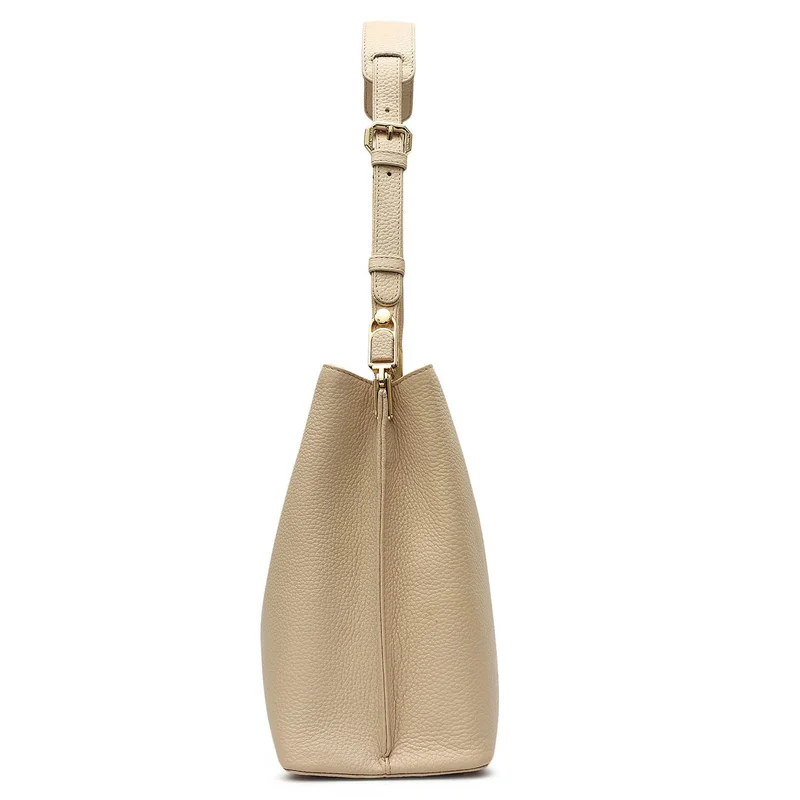 Da Milano Dove Medium Wax Leather Shoulder Bag - Dove for Women | Best Price UAE